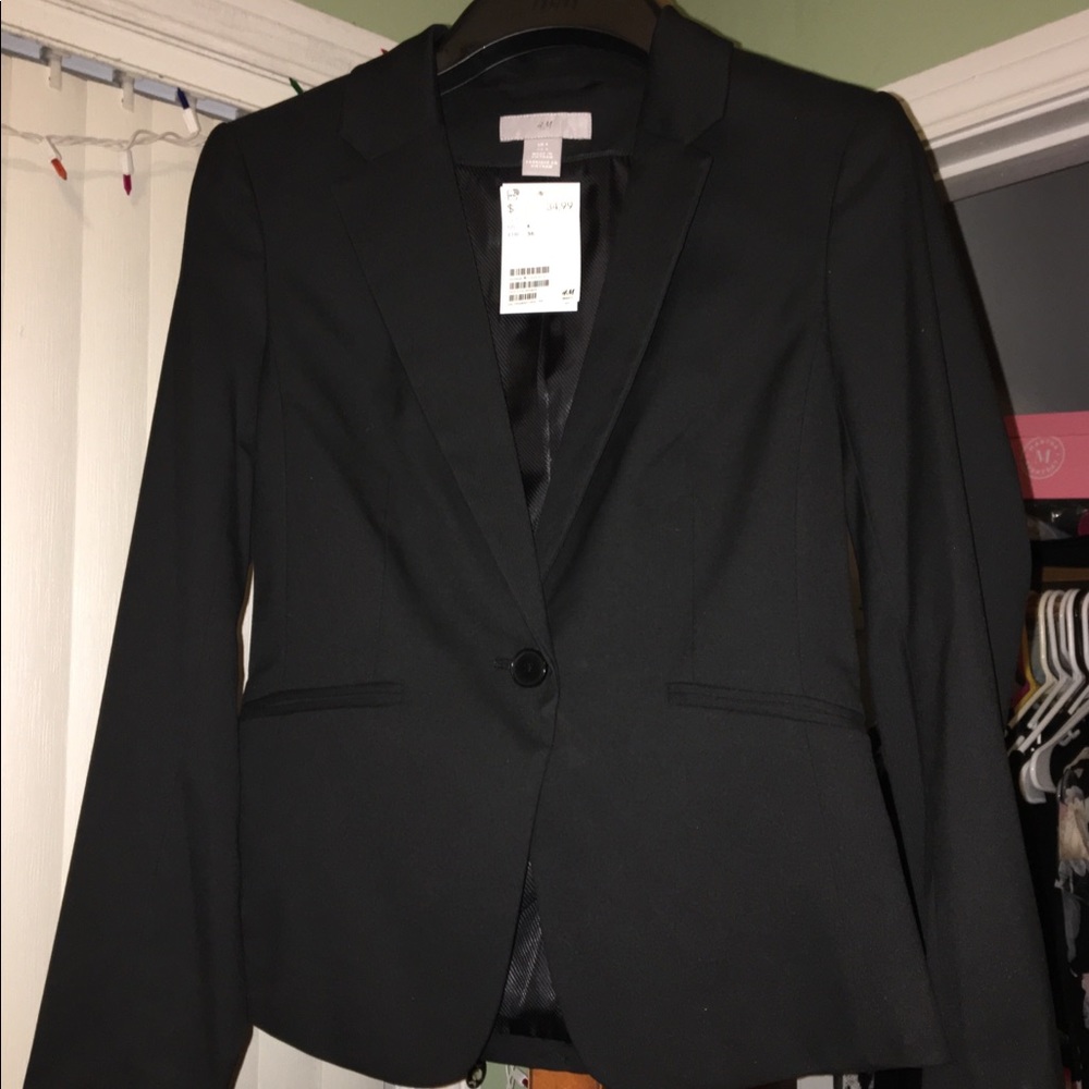 H&M Black Blazer Size Small NWT